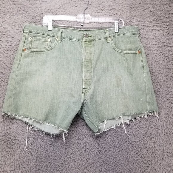 Levis Shorts Mens 42 Green Frayed Hem Live Oak Cone Denim Button Fly *Read* - Picture 2 of 16